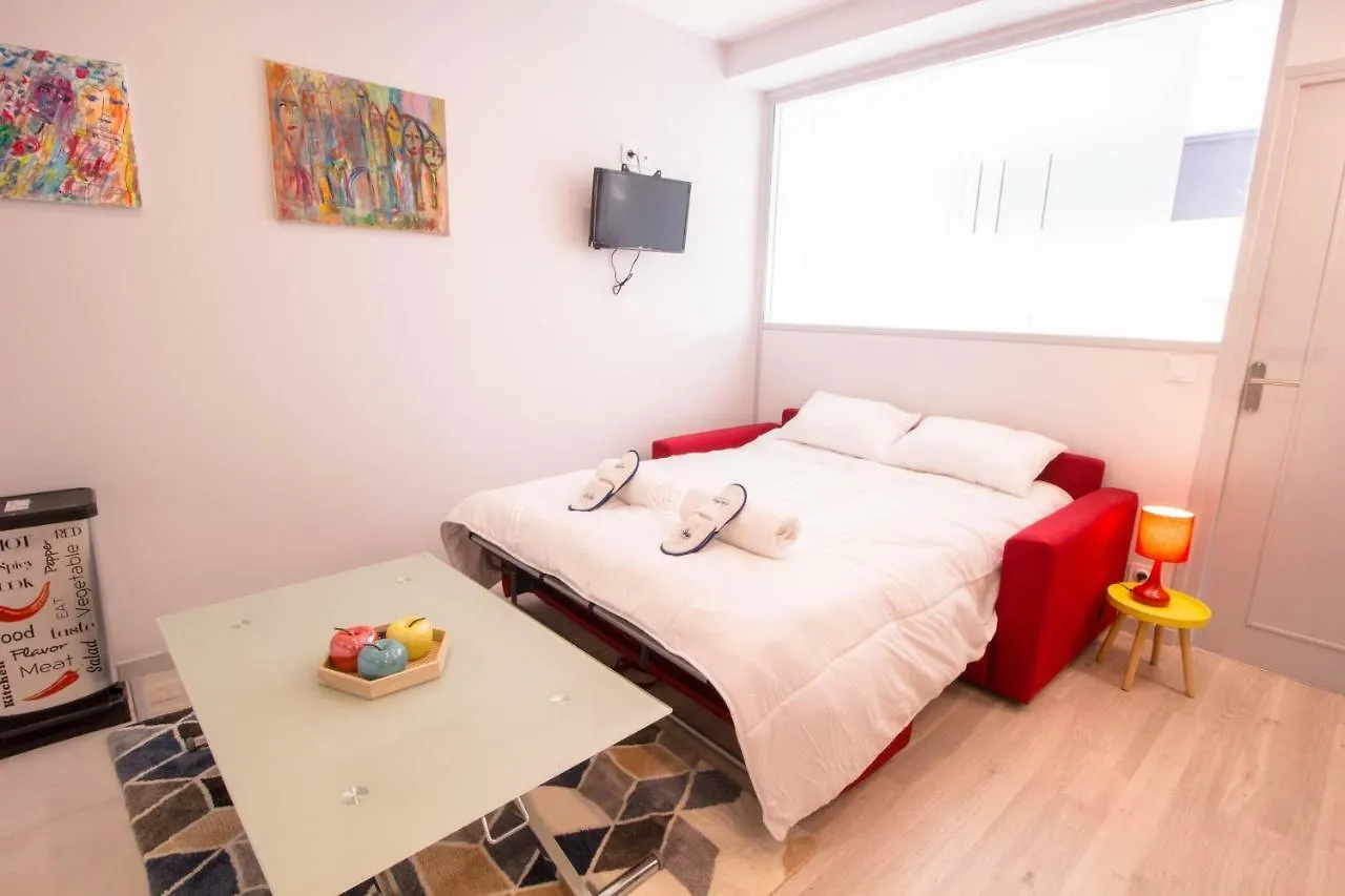 Office- Rue Saint-fargeau * パリ