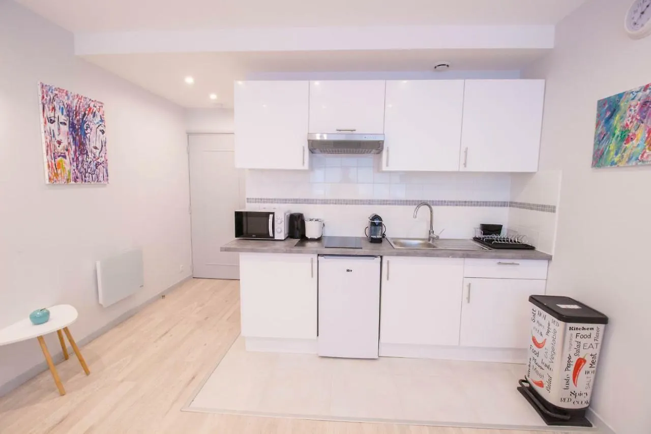 Apartment Office- Rue Saint-fargeau Paris
