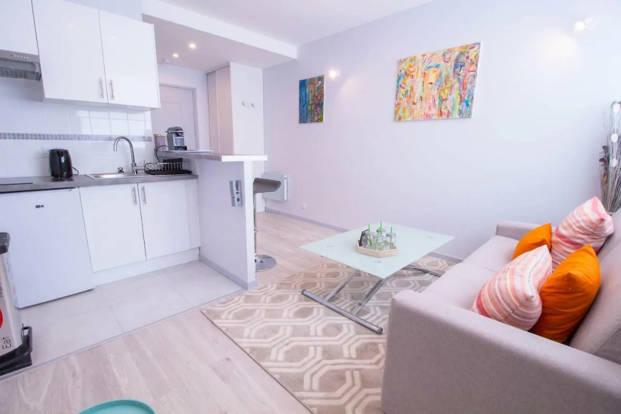 Apartmán Office- Rue Saint-fargeau