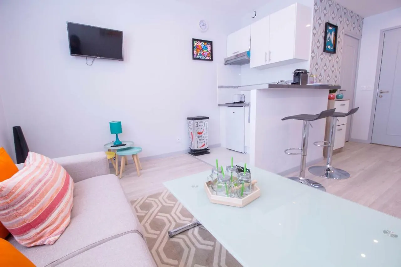 Daire Office- Rue Saint-fargeau Paris